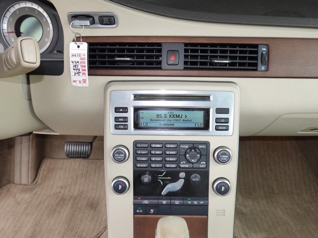 2011 Volvo S80 photo 14