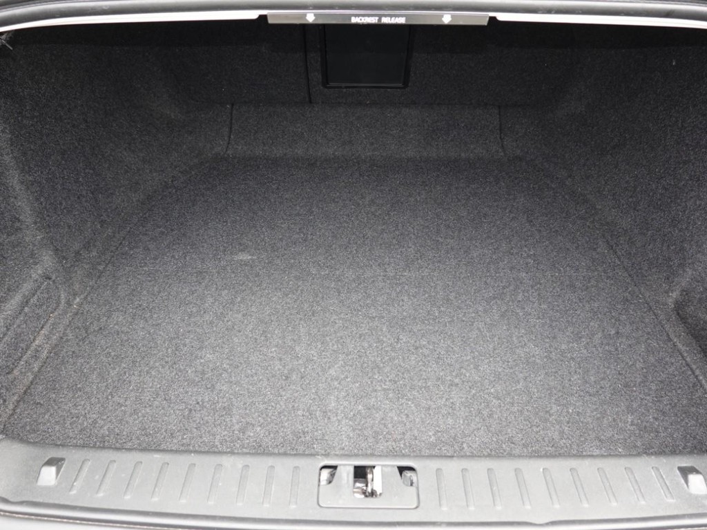 Volvo S80 Vehicle Full-screen Gallery Image 26