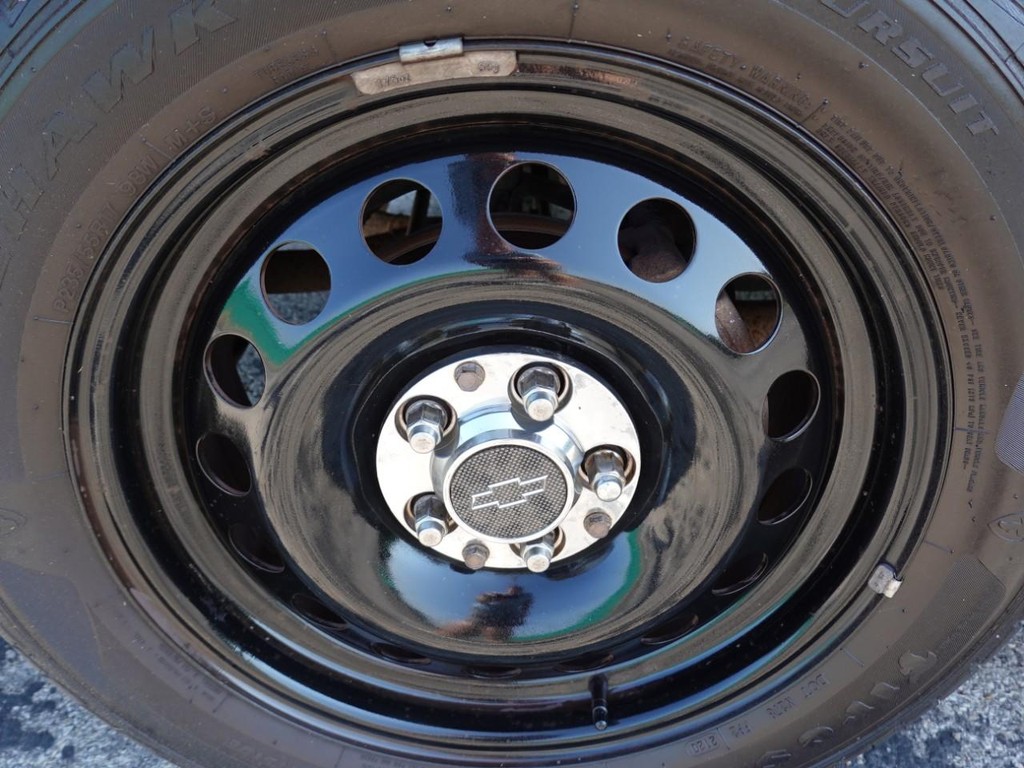 Chevrolet Impala Police Vehicle Full-screen Gallery Image 09