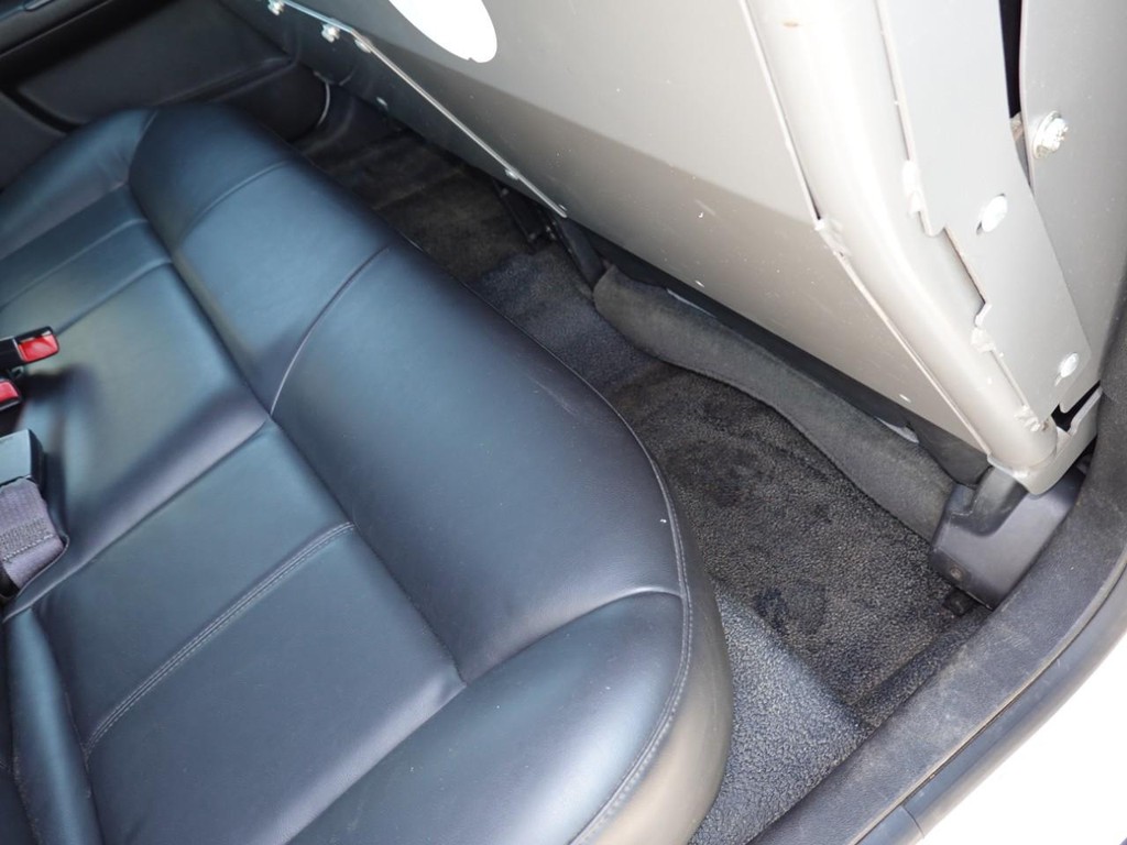 Chevrolet Impala Police Vehicle Full-screen Gallery Image 23