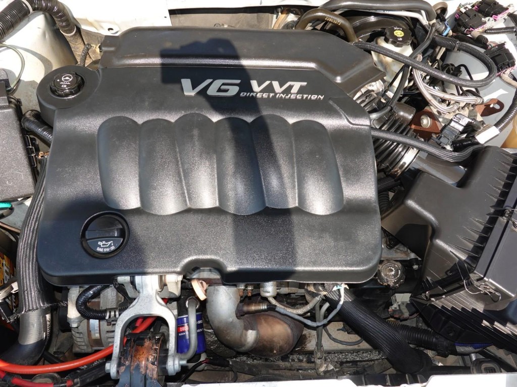 Chevrolet Impala Police Vehicle Full-screen Gallery Image 26