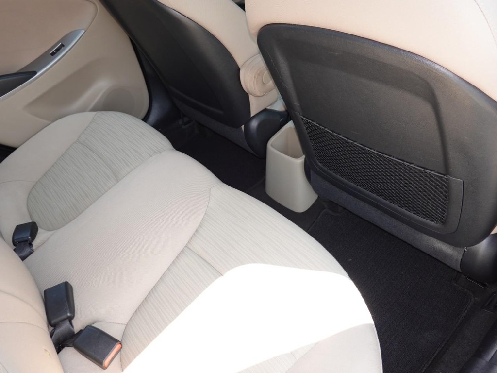 2016 Hyundai Accent SE photo 22