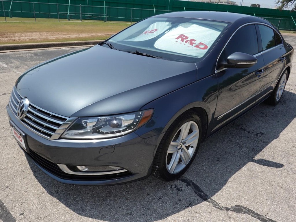 2015 Volkswagen CC Sport photo 2