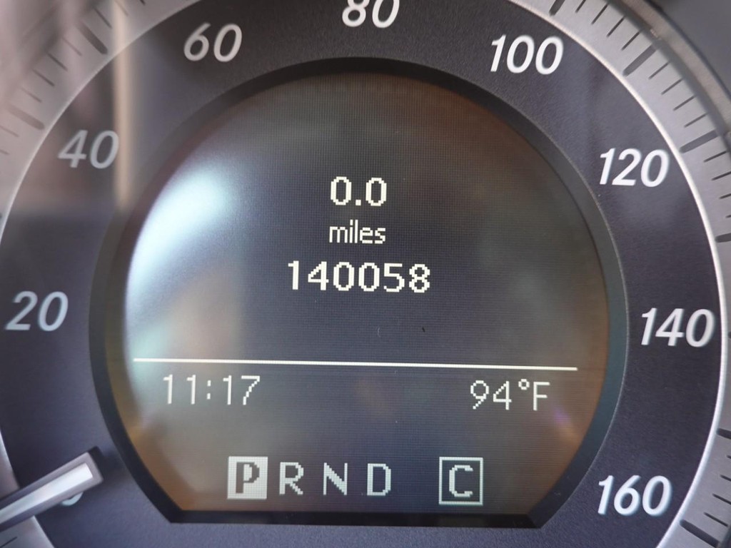 2010 Mercedes Benz C 350 Sport photo 11