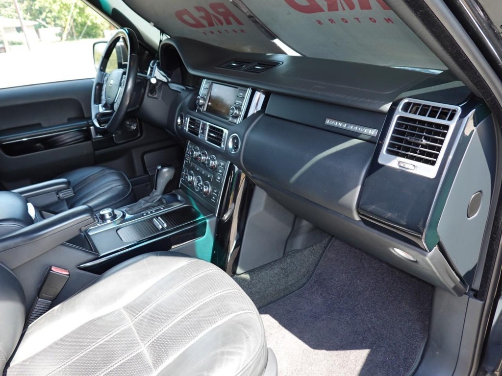 2011 Land Rover Range Rover HSE LUX photo 22