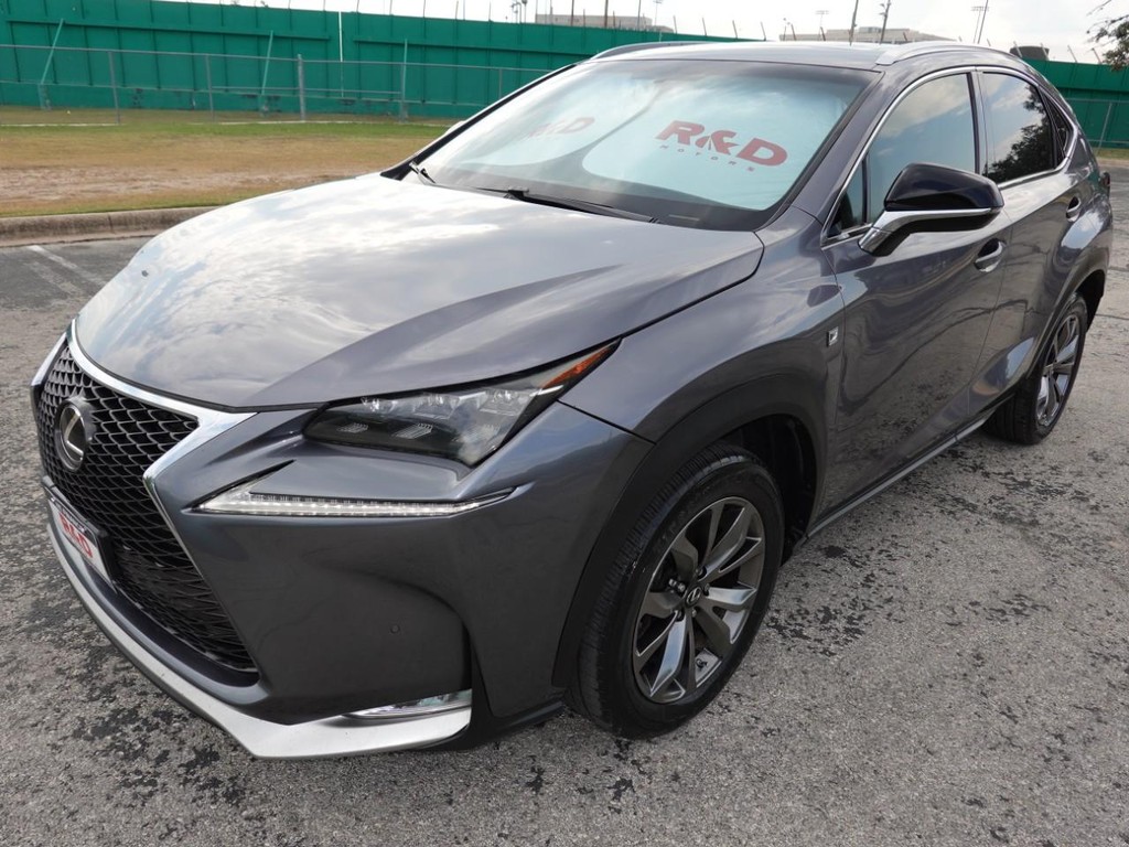 2016 Lexus NX 200t F SPORT photo 3