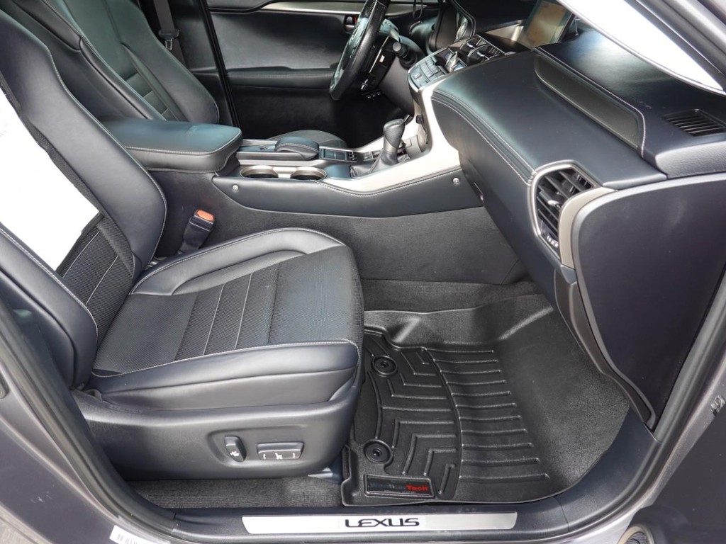 2016 Lexus NX 200t F SPORT photo 24