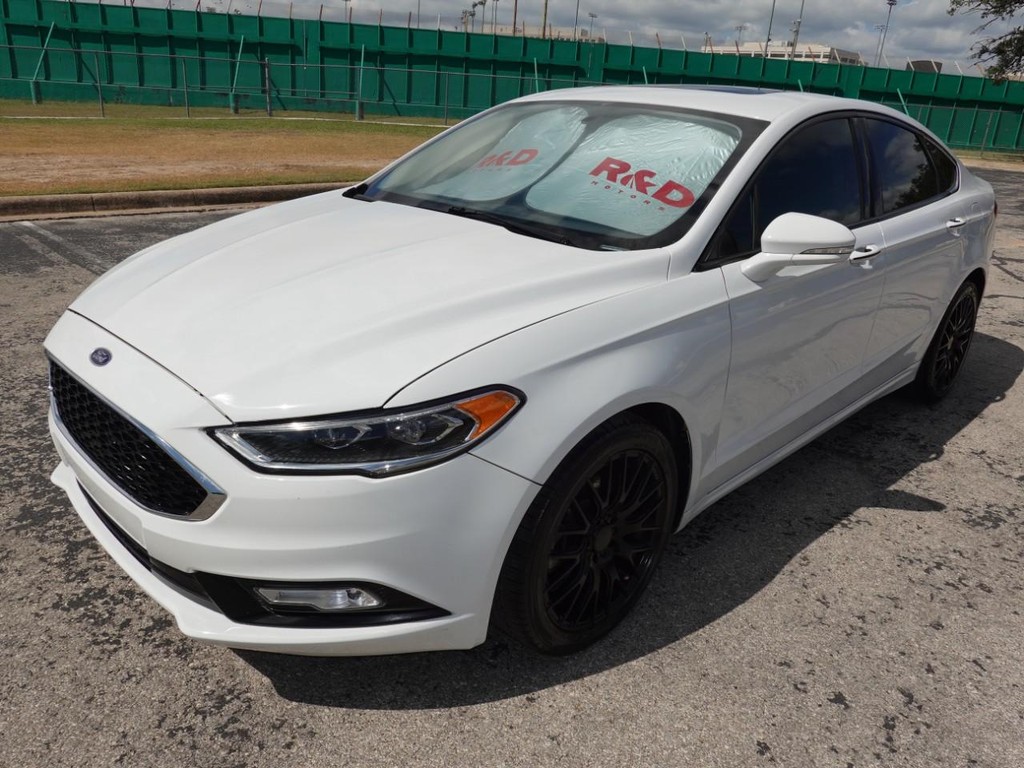 2018 Ford Fusion Titanium photo 3