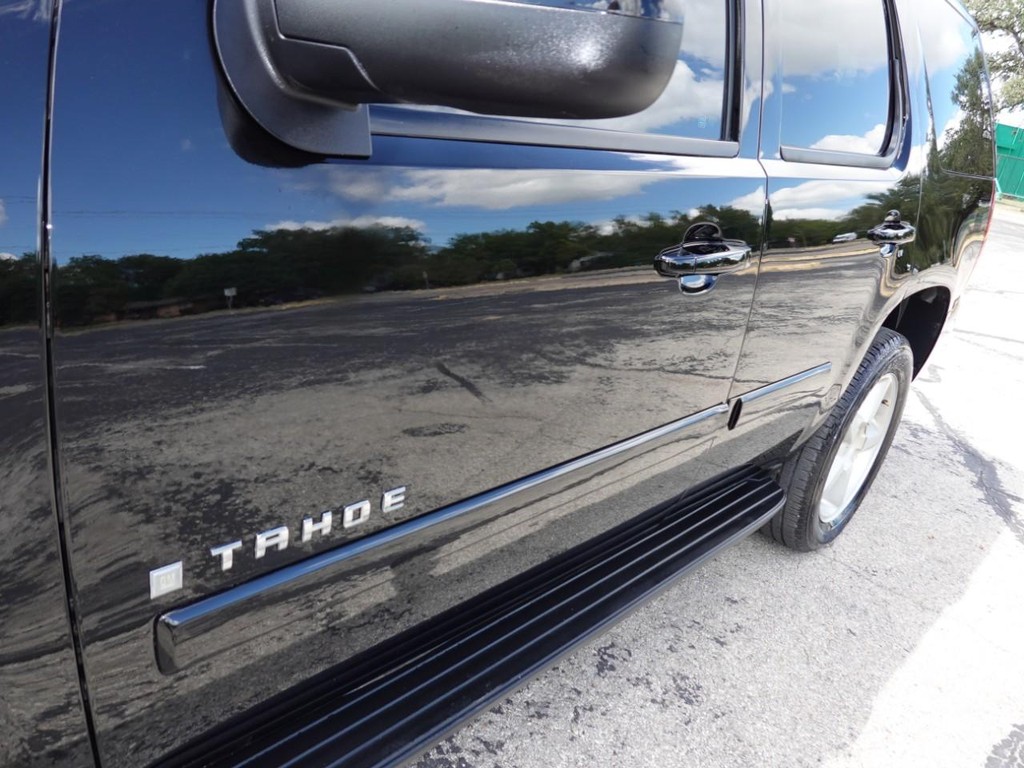 2007 Chevrolet Tahoe LT photo 10