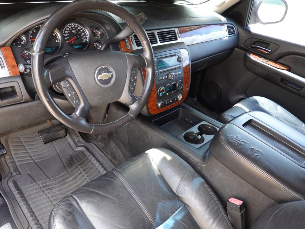 2007 Chevrolet Tahoe LT photo 16
