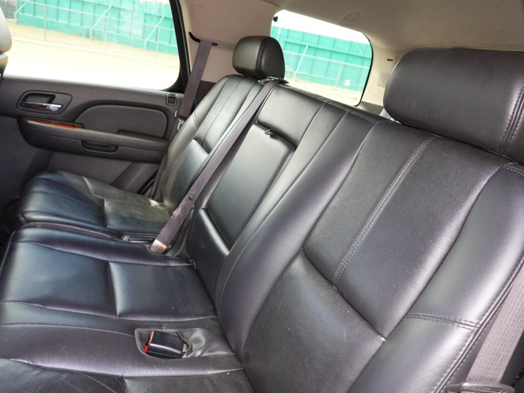 2007 Chevrolet Tahoe LT photo 18