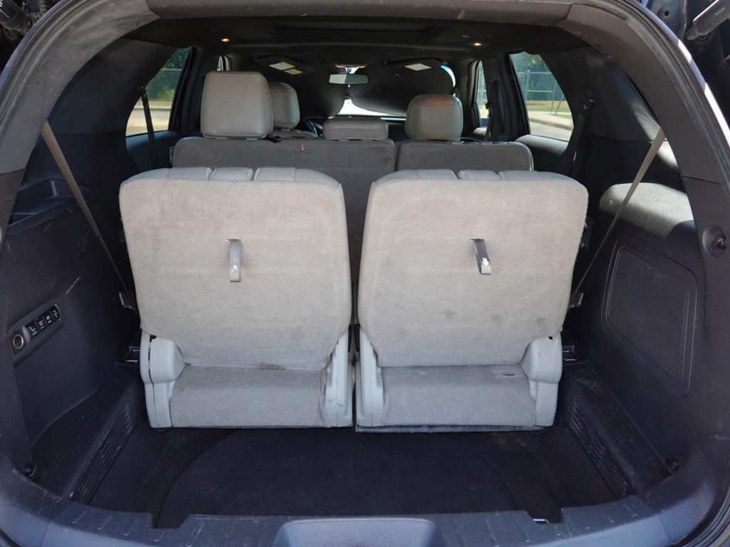 2012 Ford Explorer Limited photo 24