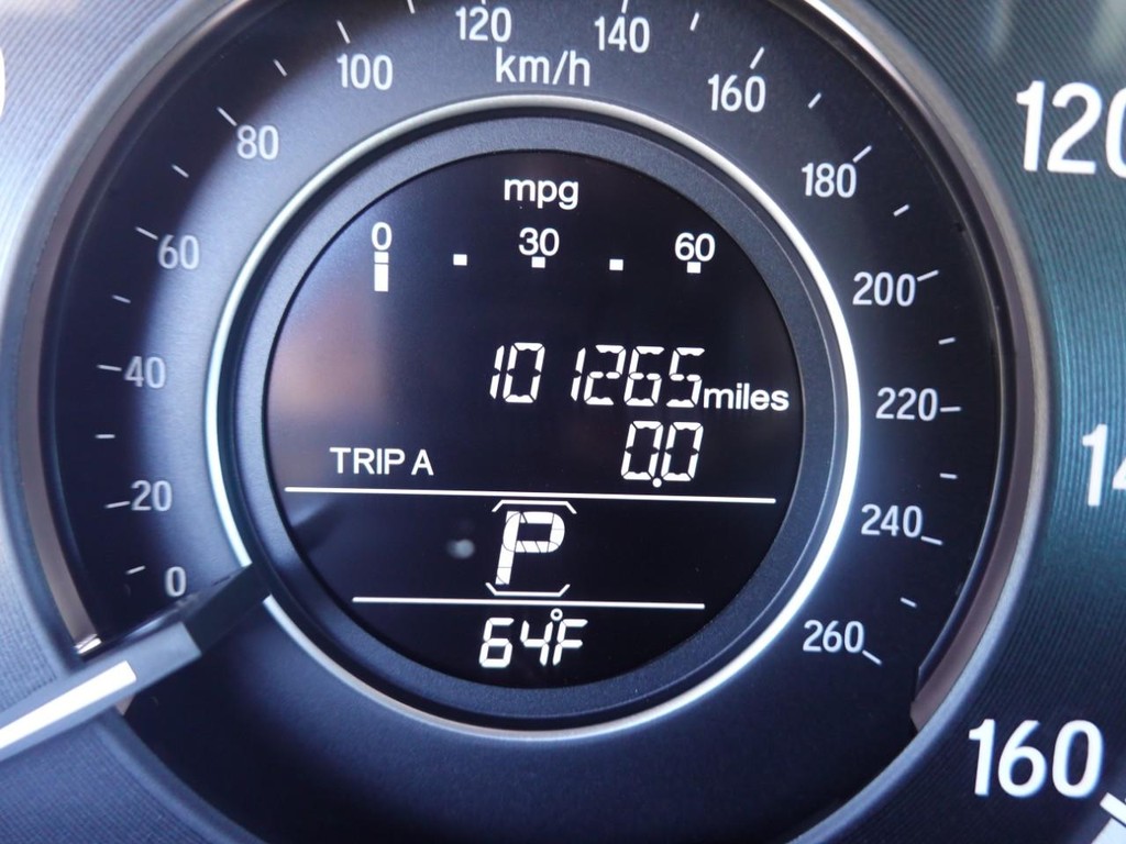 Honda Accord Sedan Vehicle Full-screen Gallery Image 12