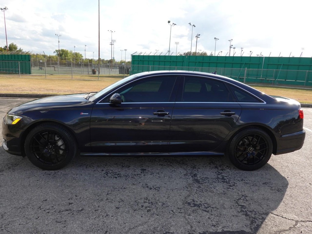 Audi A6 Vehicle Full-screen Gallery Image 04