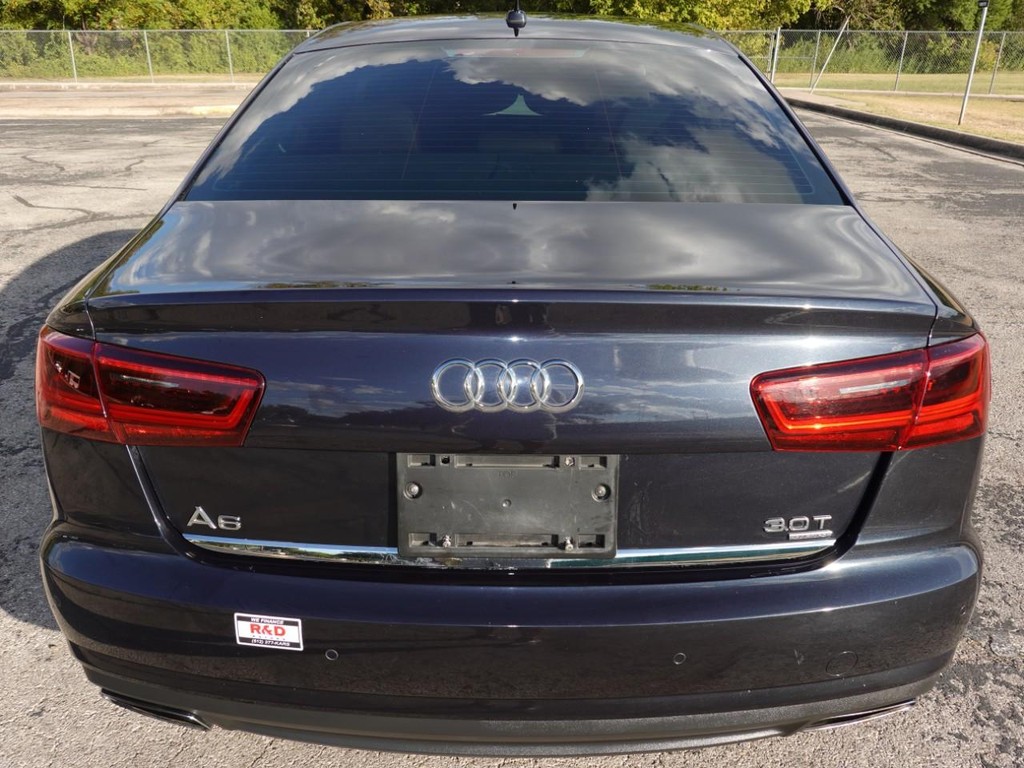 Audi A6 Vehicle Full-screen Gallery Image 06