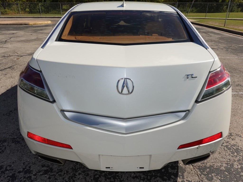 Acura TL Vehicle Full-screen Gallery Image 06
