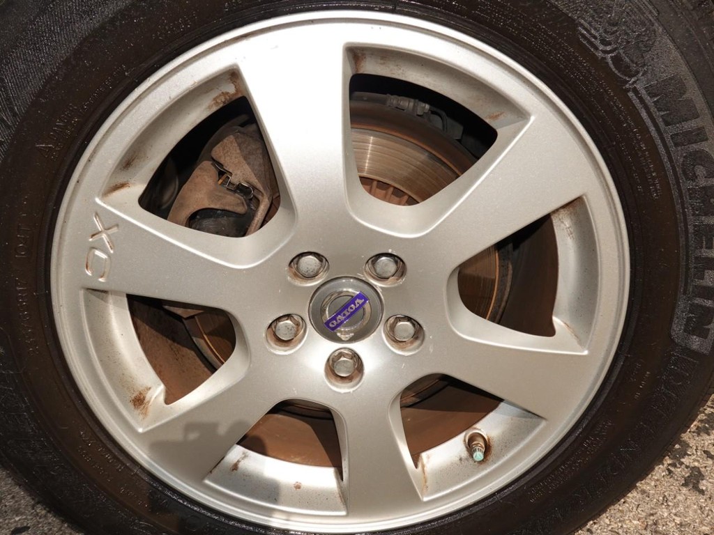 Volvo XC60 Vehicle Full-screen Gallery Image 09