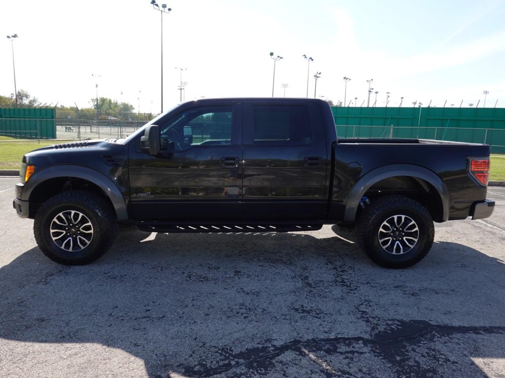 Ford F-150 Vehicle Full-screen Gallery Image 04