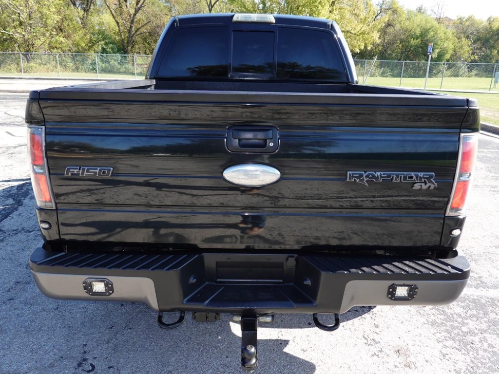 Ford F-150 Vehicle Full-screen Gallery Image 06