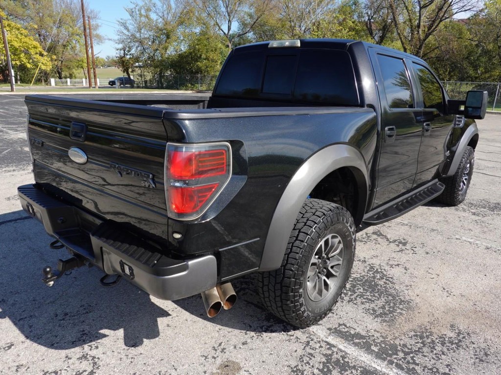 Ford F-150 Vehicle Full-screen Gallery Image 08