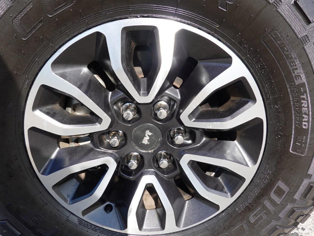 Ford F-150 Vehicle Full-screen Gallery Image 10