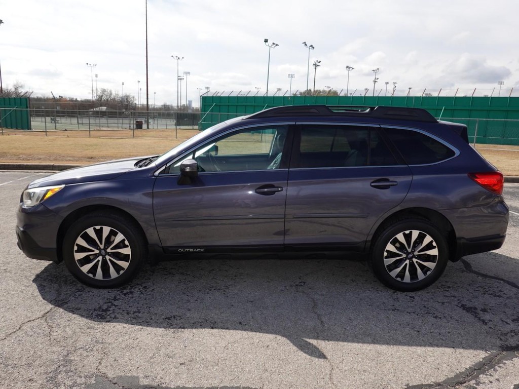 Subaru Outback Vehicle Full-screen Gallery Image 04