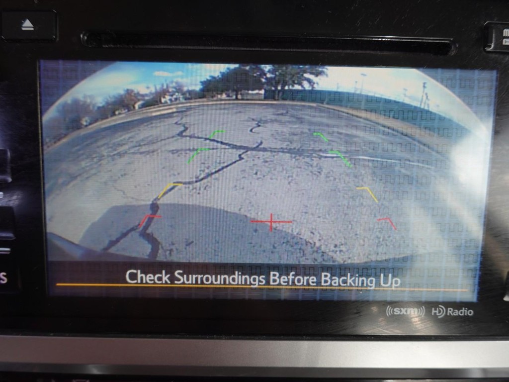 Subaru Outback Vehicle Full-screen Gallery Image 15