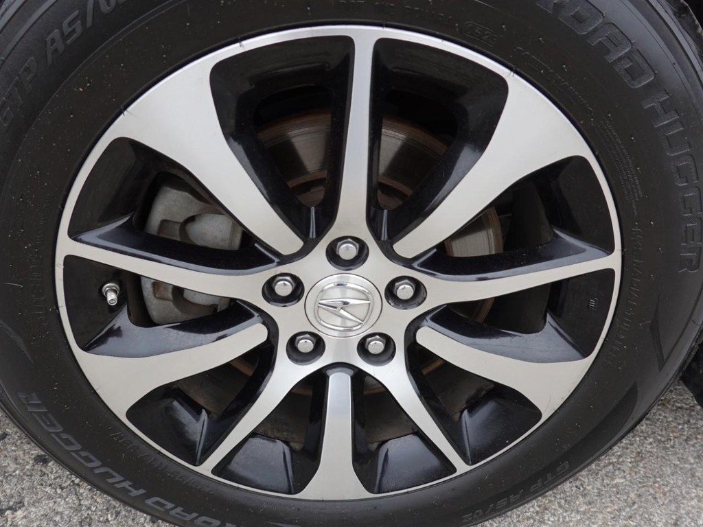 Acura TLX Vehicle Full-screen Gallery Image 09