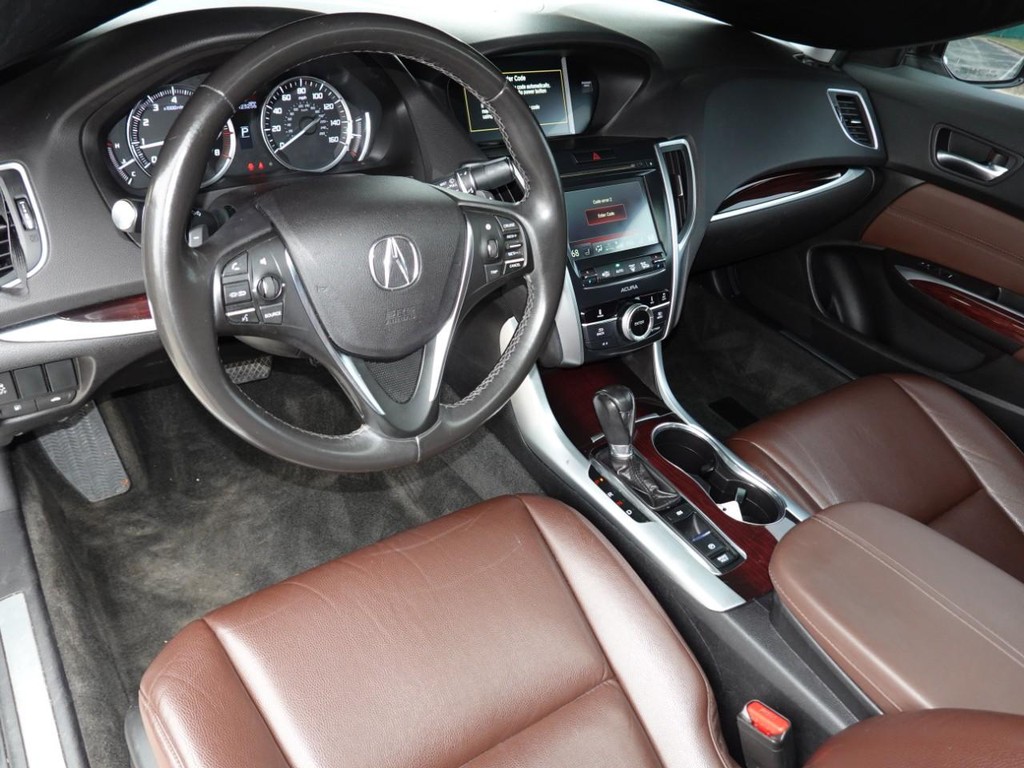 Acura TLX Vehicle Full-screen Gallery Image 18