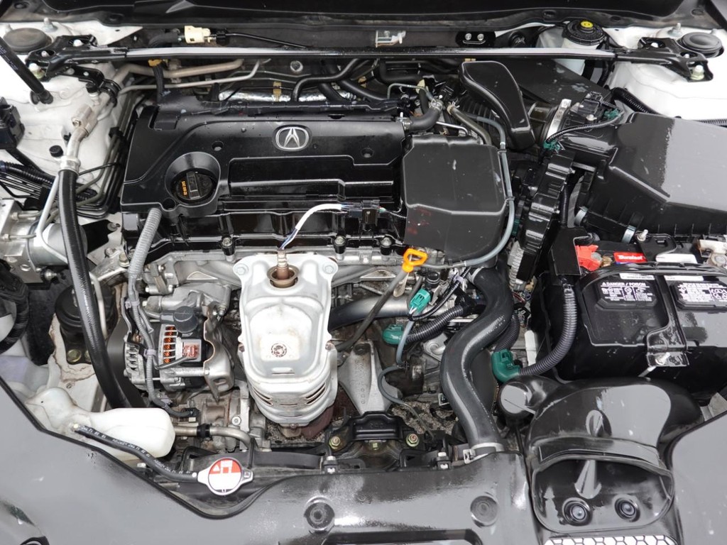 Acura TLX Vehicle Full-screen Gallery Image 28