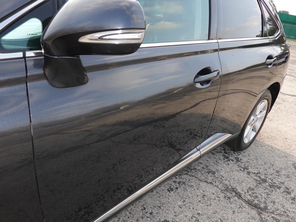 Lexus RX 350 Vehicle Full-screen Gallery Image 10