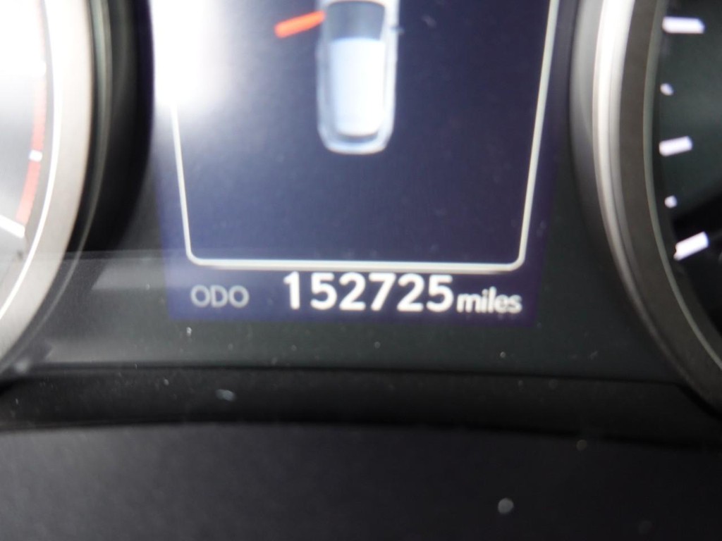 Lexus NX Vehicle Full-screen Gallery Image 12