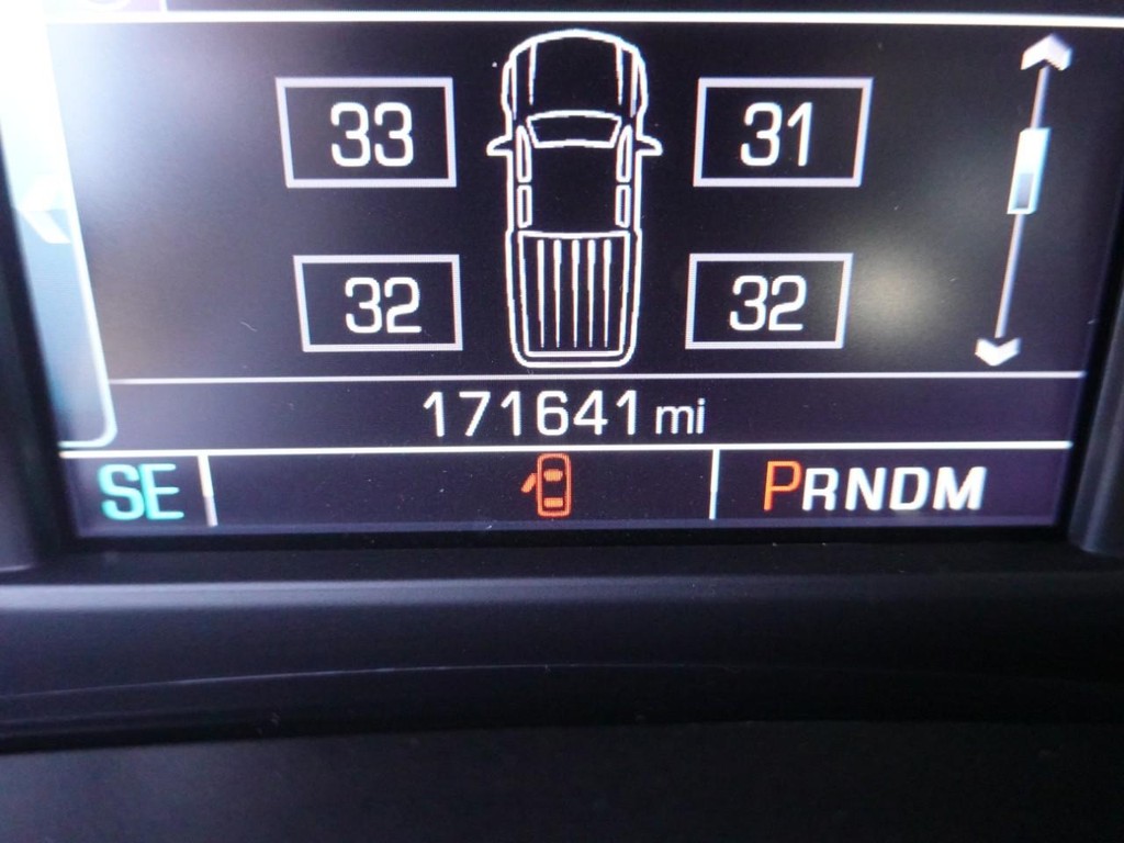 Chevrolet Silverado 1500 Vehicle Full-screen Gallery Image 12