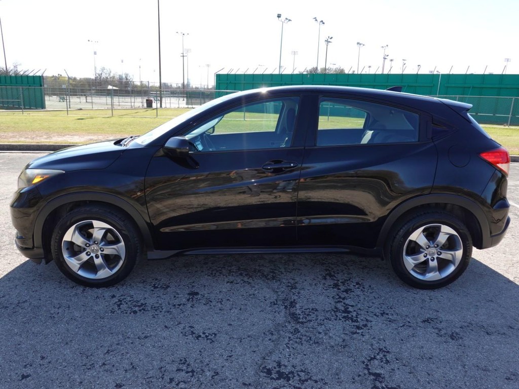 Honda HR-V Vehicle Full-screen Gallery Image 04