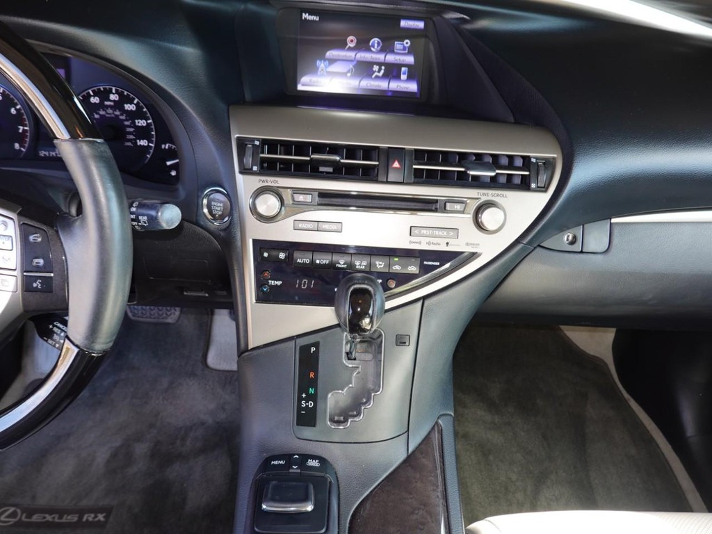 Lexus RX 350 Vehicle Full-screen Gallery Image 14