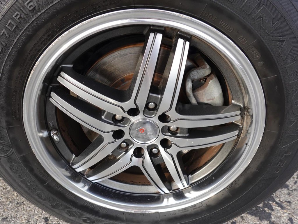 Honda CR-V Vehicle Full-screen Gallery Image 07