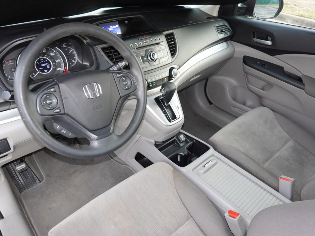 Honda CR-V Vehicle Full-screen Gallery Image 15