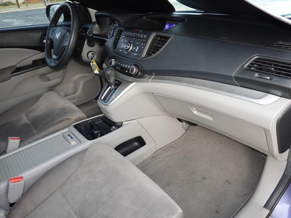 Honda CR-V Vehicle Full-screen Gallery Image 19