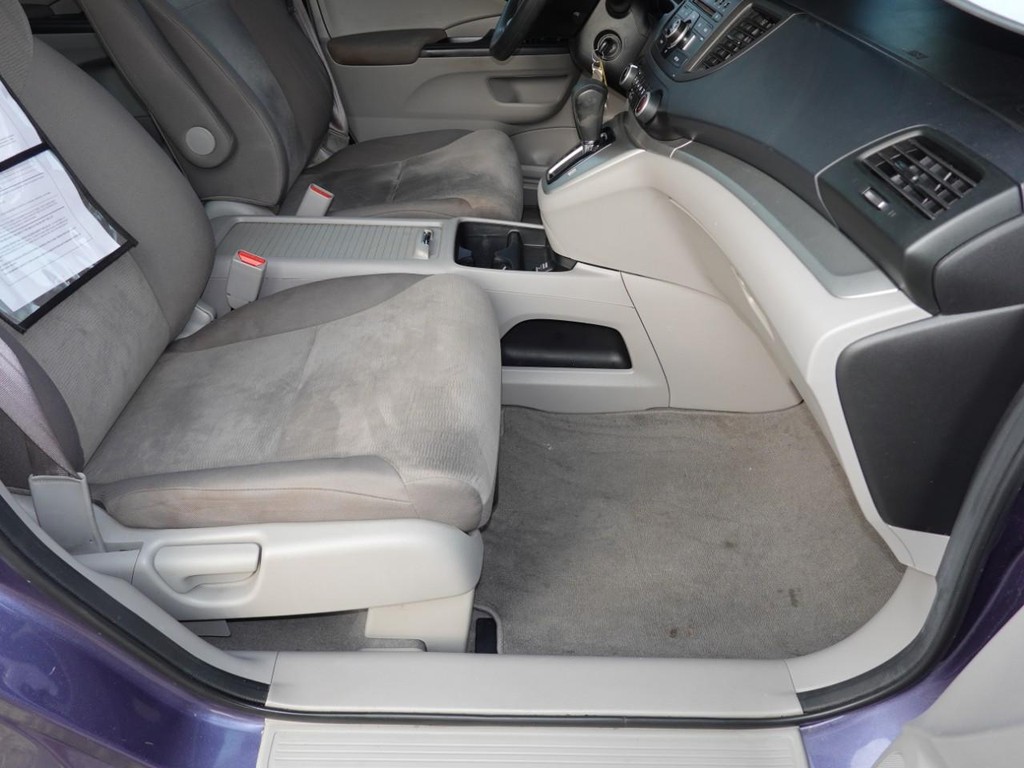 Honda CR-V Vehicle Full-screen Gallery Image 20