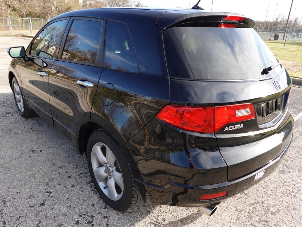 Acura RDX Vehicle Full-screen Gallery Image 05