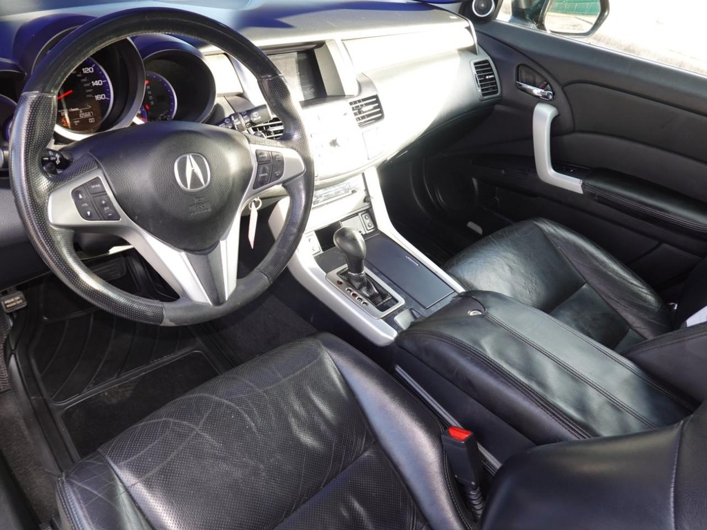 Acura RDX Vehicle Full-screen Gallery Image 17
