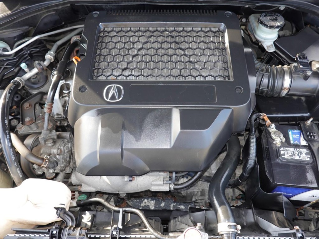 Acura RDX Vehicle Full-screen Gallery Image 28