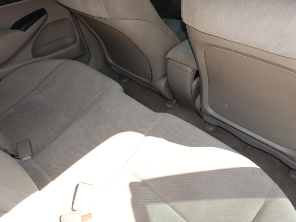 Honda Civic Sedan Vehicle Full-screen Gallery Image 23