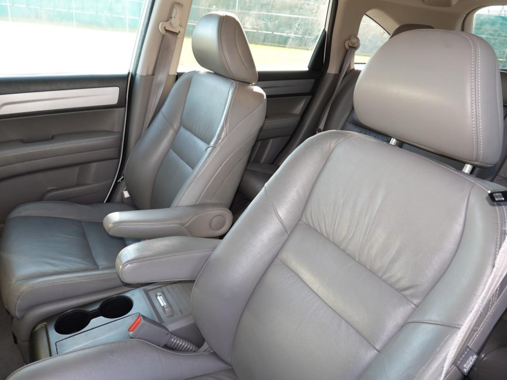 Honda CR-V Vehicle Full-screen Gallery Image 15