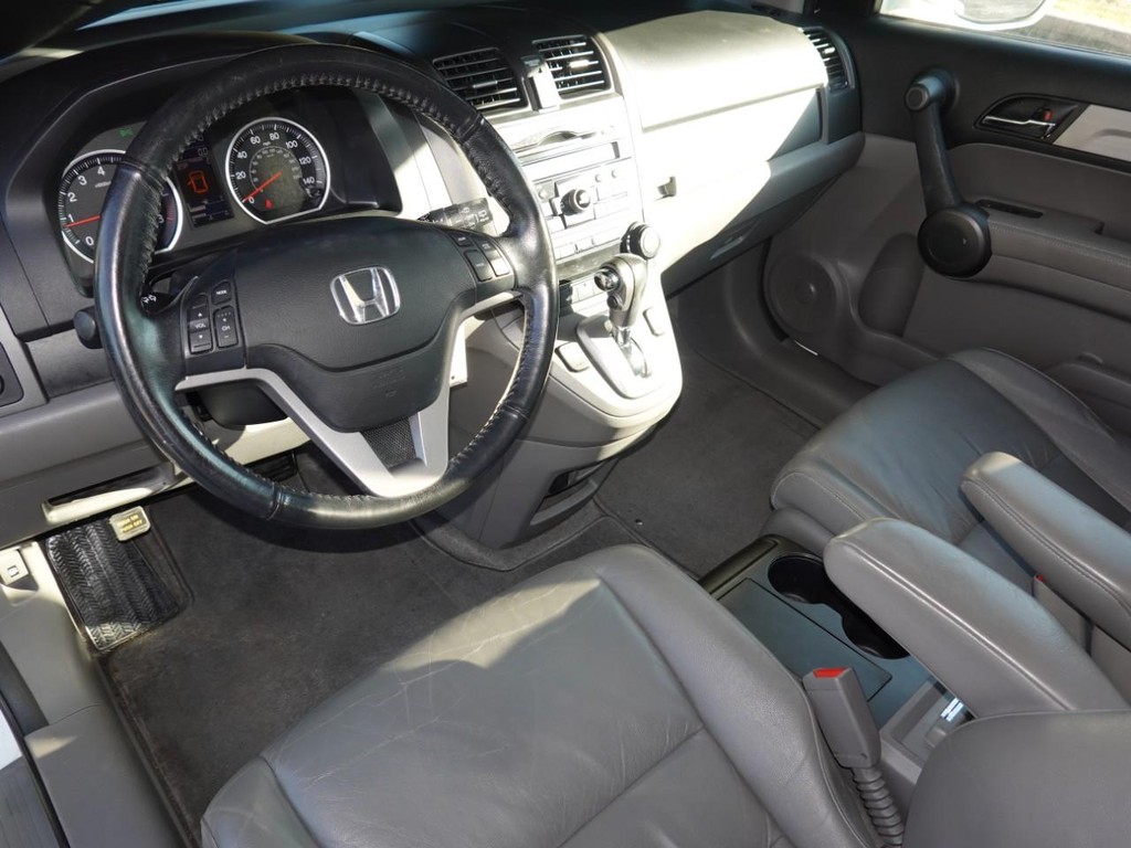 Honda CR-V Vehicle Full-screen Gallery Image 17