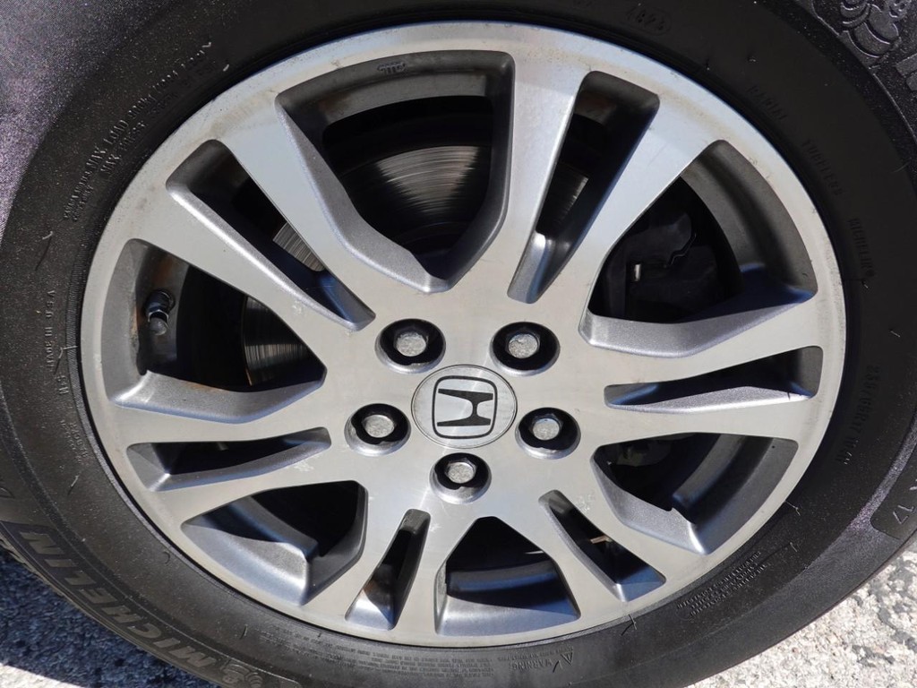 Honda Odyssey Vehicle Full-screen Gallery Image 09