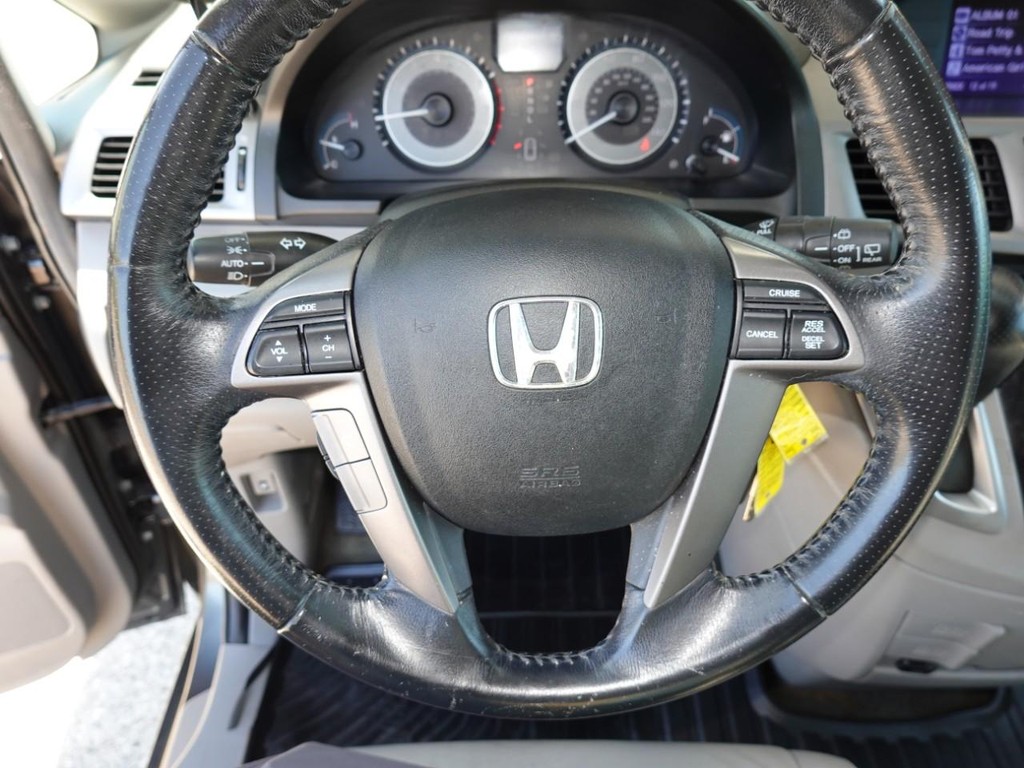 Honda Odyssey Vehicle Full-screen Gallery Image 13