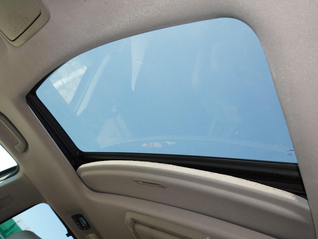 Honda Odyssey Vehicle Full-screen Gallery Image 17