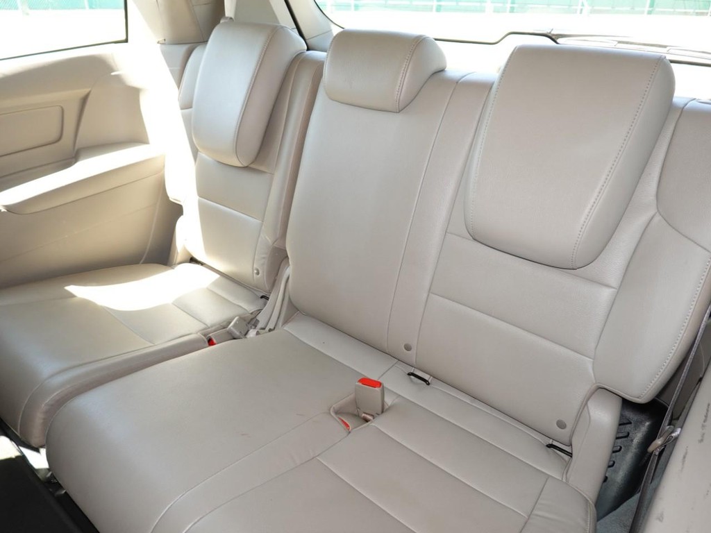 Honda Odyssey Vehicle Full-screen Gallery Image 22