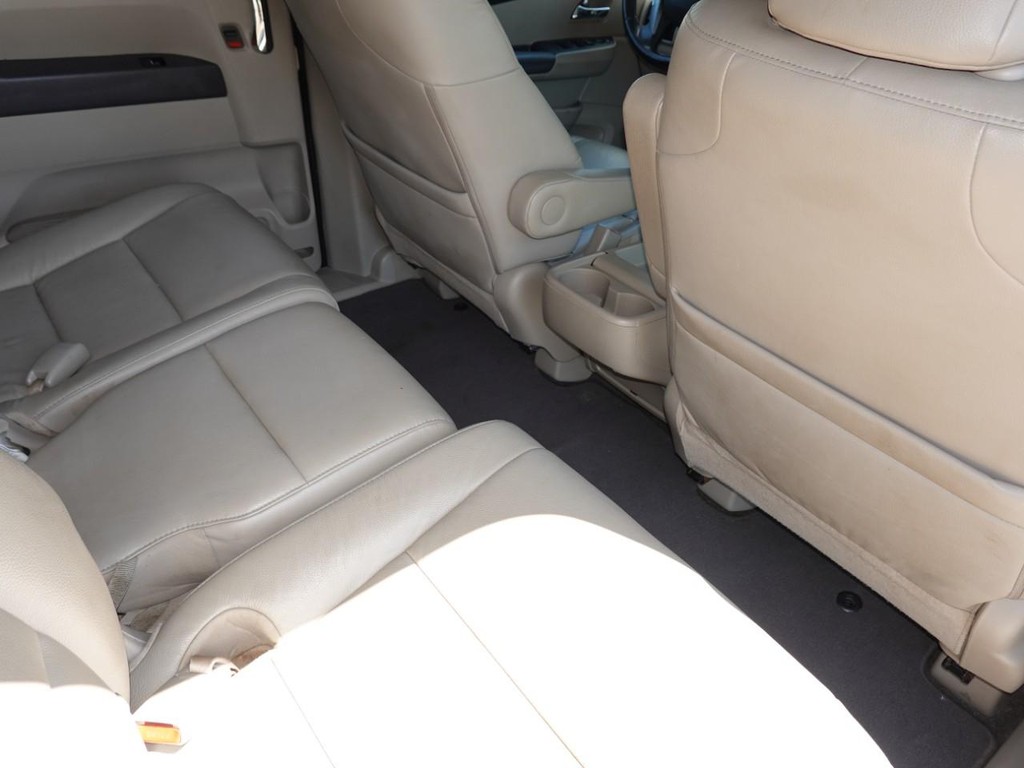 Honda Odyssey Vehicle Full-screen Gallery Image 26